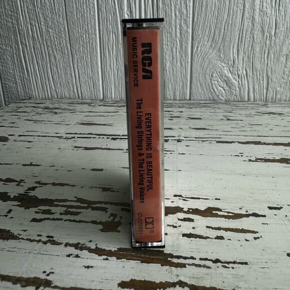 The Living Strings &  Living Voices Everything is Beautiful Cassette Tape 1978 - Picture 4 of 5